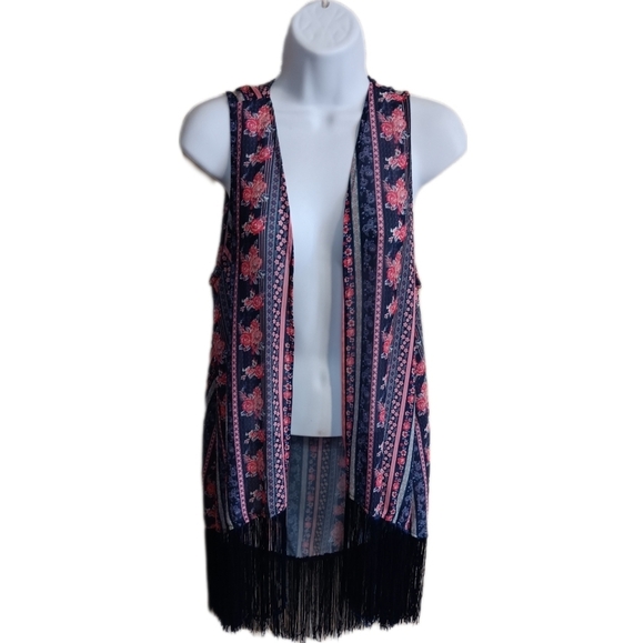 Fringe Floral Eyeshadow Wrap Vest Accessory Women's Large, Flowers Roses Whimsy - Picture 3 of 9